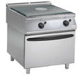 Cocina industrial Savemah Serie 900 con placa radiante de hierro fundido y horno GN 2/1