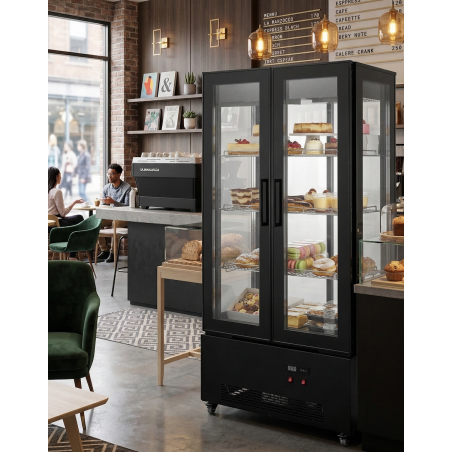 vitrina refrigerada con cuatro caras de cristal, iluminación LED y capacidad de 660 litros